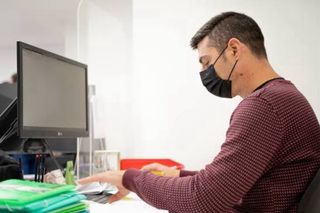 Gestor administrativo para el cambio de titularida