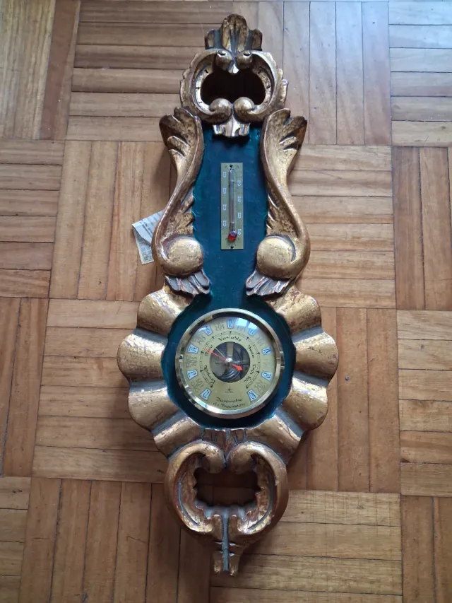 Termómetro y Barómetro Antiguo Dorado