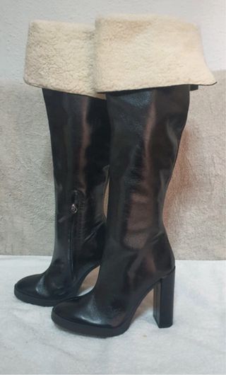 Botas Zara altas con borreguito