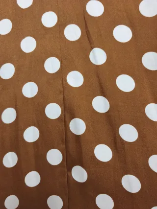 Falda larga lunares satinada