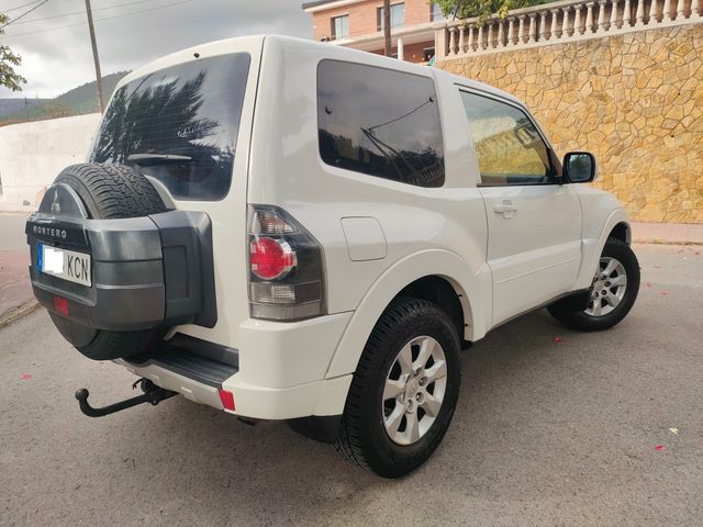 Mitsubishi Montero