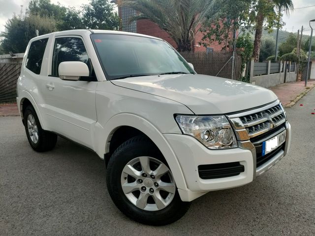 Mitsubishi Montero
