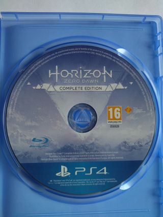 Horizon Zero Dawn Complete Edition PS4