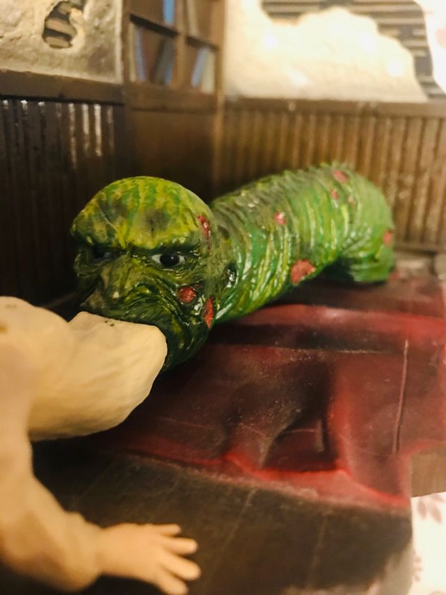 Figura Freddy Krueger Gusano Coleccionista