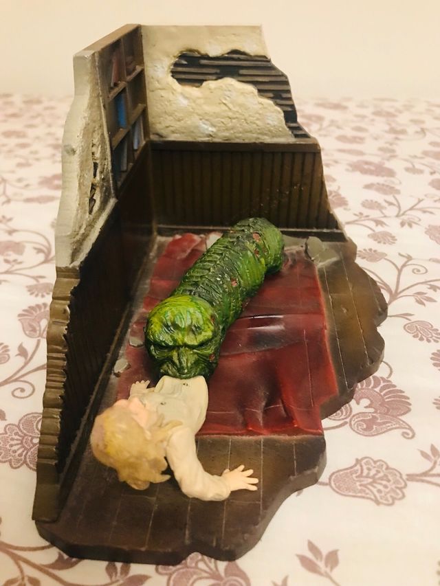 Figura Freddy Krueger Gusano Coleccionista