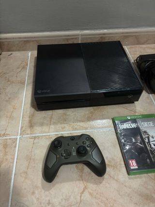 Xbox One Consola + Mando