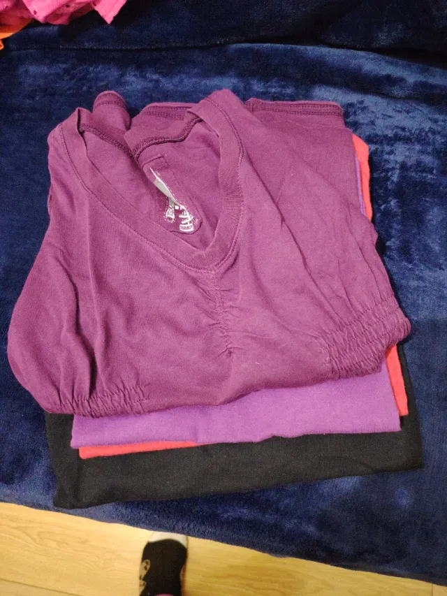 Lote Camisetas Mujer Morado y Rojo...