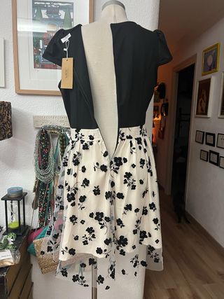 Vestido Años 50 Tul Flores Negro Beige