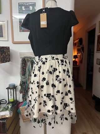 Vestido Años 50 Tul Flores Negro Beige