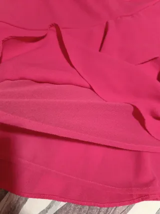 Falda rosa volantes talla 38