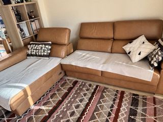 Sofá piel 3 plazas con chaiselongue