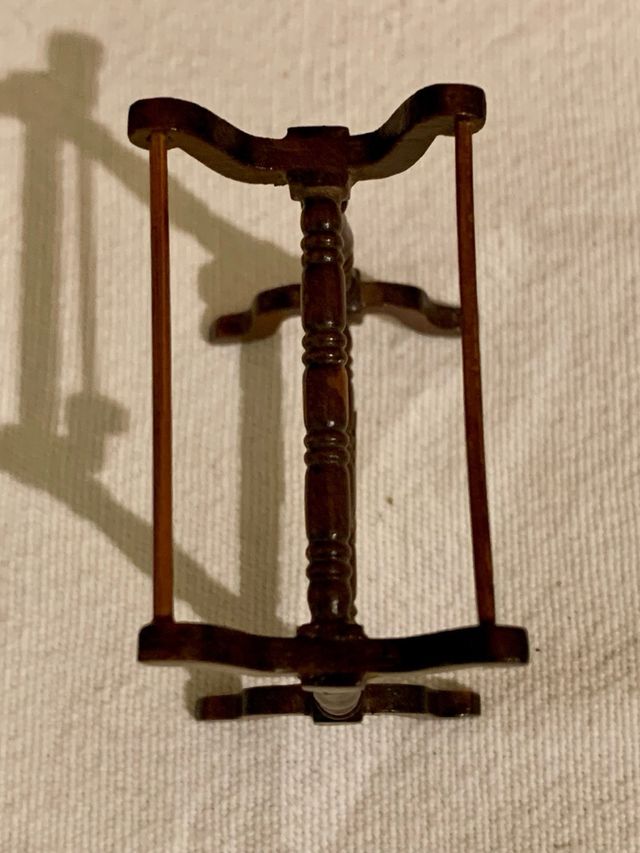 Miniaturas casa muñecas: espejo, toallero perchero