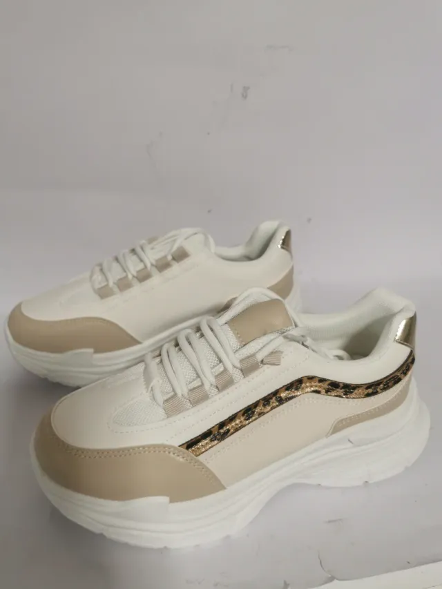 Zapatillas Marquiiz Talla 37 Nuevas.