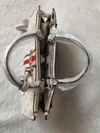 Bolso Guess Logo Nuevo