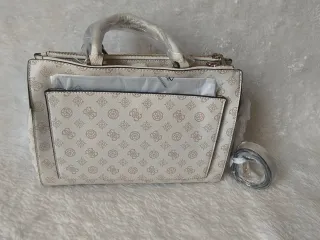 Bolso Guess Logo Nuevo