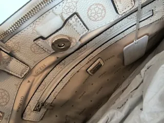 Bolso Guess Logo Nuevo