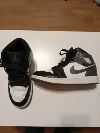 Nike Air Jordan niño talla 37.5
