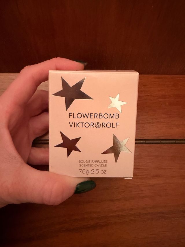 Candela Flowerbomb Viktor&Rolf 75g