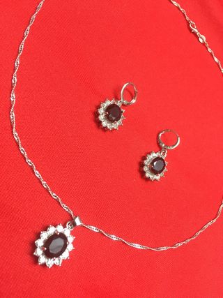 Conjunto collar y pendientes plata925