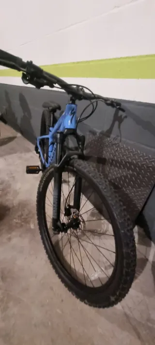 Bicicleta Specialized Rockhopper 27.5