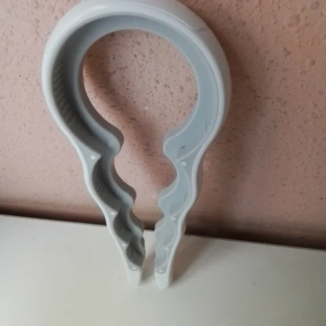 Abridor de tarros y tapas Ernesto