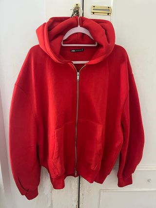 Sudadera Zara Oversized Roja