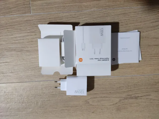 Cargador Xiaomi 120W Hypercharge Original.