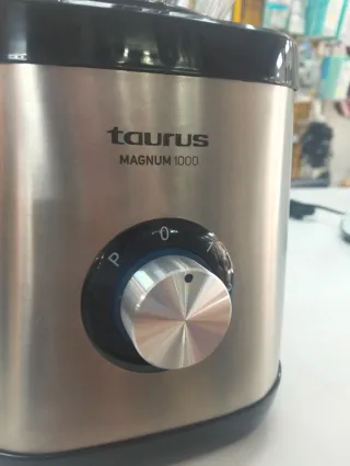 Batidora Taurus Magnum 1000