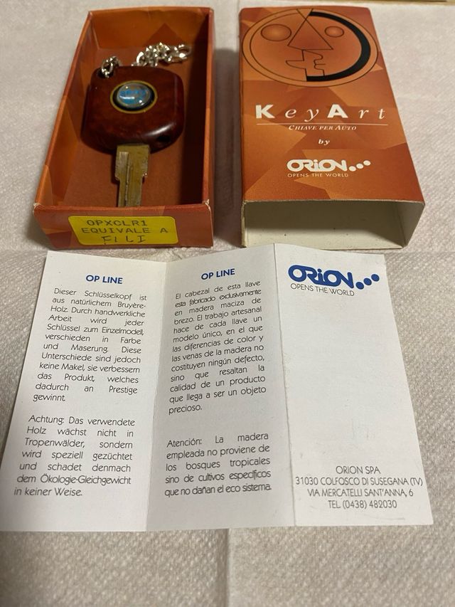 Dos Llave Volkswagen y Seat madera y metal