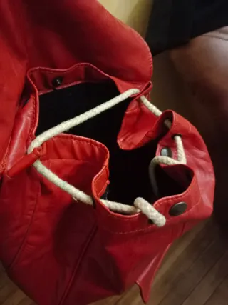 Mochila de piel granate claro