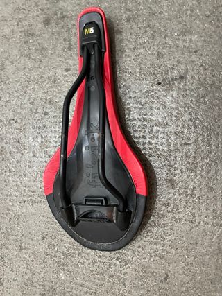 Sillín bici Fizik MTB Rojo/Negro
