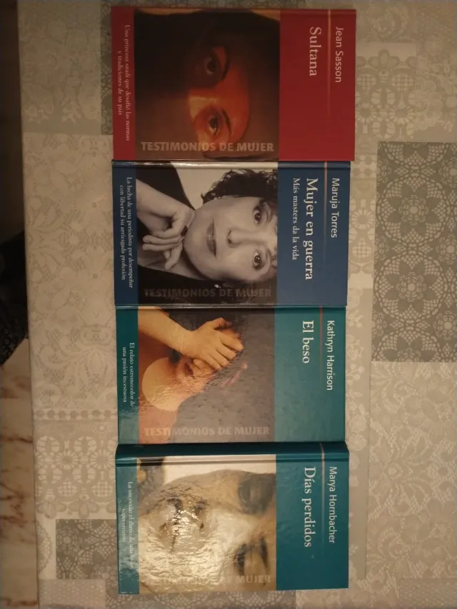 Lote libros Testimonios de mujer