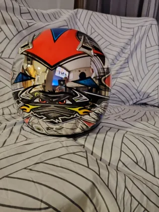 Casco de moto NZI