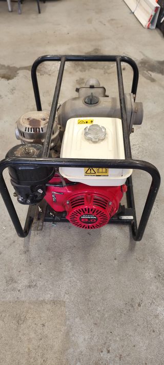 Motobomba Honda WT30X aguas sucias. En buen estado