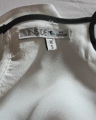 Top Inside blanco y negro cuello Peter Pan