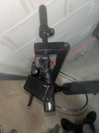 Monopatín Eléctrico Negro
