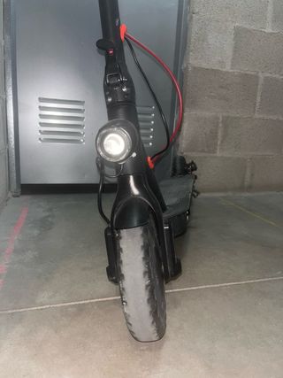 Monopatín Eléctrico Negro