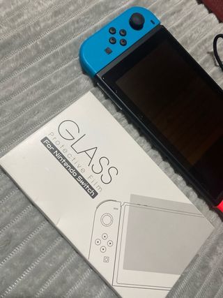 Nintendo Switch V2 Azul/Rojo + Accesorios