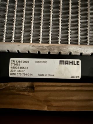 Radiador de refrigerante nuevo