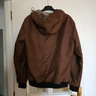 Cazadora invierno hombre marrón