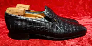 Zapatos A. Testoni Piel Cocodrilo Negro