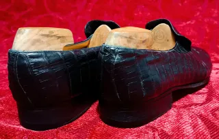 Zapatos A. Testoni Piel Cocodrilo Negro