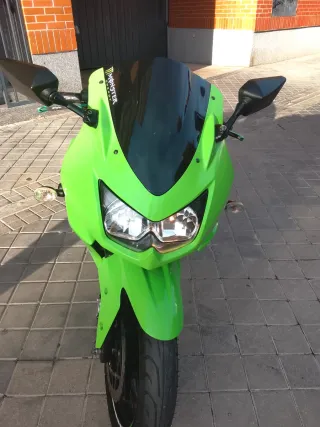 Kawasaki Ninja 250 R Verde kilometraje 49000 k
