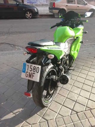Kawasaki Ninja 250 R Verde kilometraje 49000 k