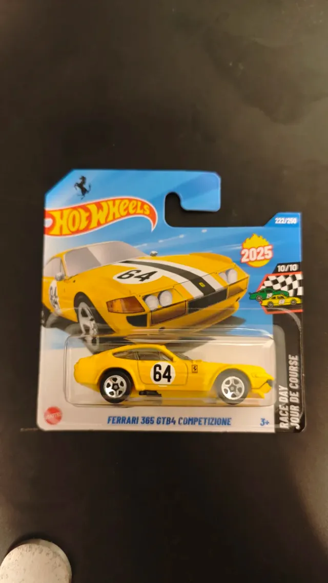 Hot Wheels Ferrari 365 GTB4 Competizione