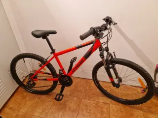 Bicicleta Montaña B'TWIN Roja