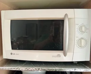 Microondas LG Grill Blanco