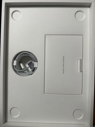 MacBook Air M2 Plata/Gris Espacial