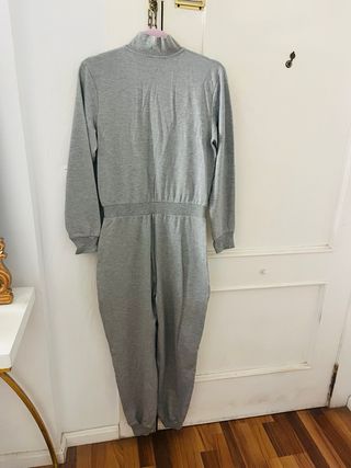 Mono deportivo Zara Talla M