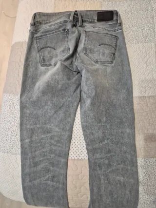 Pantalón vaquero gris pitillo RAW